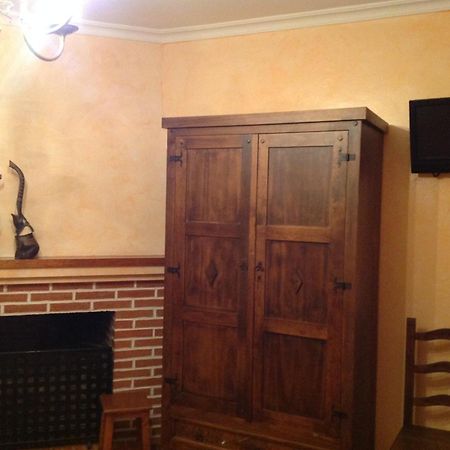 Hotel Julio Трухильо Екстериор снимка