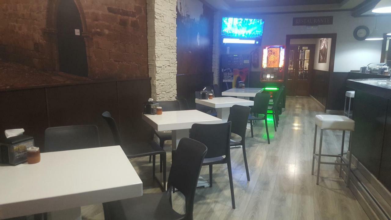 Hotel Julio Трухильо Екстериор снимка